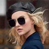 بيع حار 2019 جديد الصيف STELLAIRE النظارات الشمسية النساء العلامة التجارية مصمم Steampunk الزينة موضة الرجال النظارات الشمسية التفاف الطيار مربع النظارات الشمسية