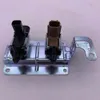 Parti di ricambio automatiche Elettrovalvola di spurgo del contenitore del vapore professionale per Mazda 3 5 6 CX-7 LF82-18-740 K5T46597 LF15-18-741