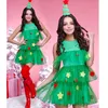 Free Size Erwachsene Frauen Weihnachtsbaum Kostüm Cape Hut Set Lagen A-Linie Minikleid mit weißem Flauschbesatz und Sternenkugeln Cosplay Outfit