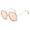 Luxury Square Sun Glasses Brand Designer Ladies Ordized Crystal Solglasögon Kvinnor Big Fram Mirror för kvinnlig UV400 2NJ7