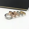 Diamante Titanio Acero Sier Anillo de amor completo Hombres y mujeres Anillos de oro rosa para amantes Pareja Joyería Regalo s rs