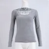 T-shirt lavorata a maglia da donna manica lunga patchwork in maglia grigio nero t-shirt slim fit t-shirt moda donna