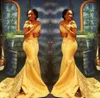 Elegante gelbe afrikanische Meerjungfrau-Abschlussballkleider, lang, formal, schulterfrei, luxuriös, mit Perlen besetzt, Kristallsatin, arabische Abendkleider, Partykleider
