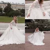 2020 New Fashion Beach Wedding Dresses V Neck LOng Sleeve Lace-up Back A Line Bidal Gowns Lace Applique Tulle Wedding Dress