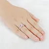 Shunxunze Shinning Engagement fedels anelli per le donne tempo limitato sconto rosa zirconia cubica e rosa opale rodiato placcato R109 Dimensioni 6 - 9