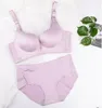 Bras kvinnor bh trosor push up bras set kvinnliga trådlösa bh sömlösa underkläder briefs mode sexiga knickers sommar kvinnors underkläder A4382