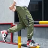 Человек Jogger брюки камуфляж боковых карманов Свободные стиль спортивные штаны мода высокая улица повседневная плюс размер 8xL