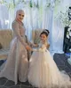 Robes de filles de fleur pas cher pour les mariages dentelle Appliques Blush rose arc Tulle robe d'anniversaire enfants fête enfants fille Pageant balle G7060905