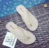 Gorąca sprzedaż - Klapki Klapki Plaża Hotel Koraliki Koreańskie Wygodne Kapcie Domowe Home Korzystanie Pantofel Zapobiegaj śliskim ZY947