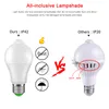 Nouveau LED PIR capteur ampoule E27 12W crépuscule à l'aube ampoule jour nuit lumière capteur de mouvement lampe pour l'éclairage domestique