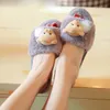 Mignon dames pantoufles fourrure diapositives femmes chambre pantoufles femmes chaussures plates 42 en peluche pantoufles maison grande taille femmes chaussures