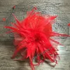 Eleganta kvinnor vit svart fascinator hattar 5 färger bröllop brudkyrka blommor fjäder netto spets eoupean stil sinamany kentucky 160w