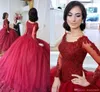 New Dark Red Puffy Ball Ago Ago Abiti Quinceanera Abiti Scoop Neck Maniche Lunghe in pizzo Applique Beaded Sweet 15 Party Prom Pageant Abiti da sera