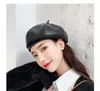 Partihandel-Beret Girl PU Läder Sommar Tunn Bud Hatt Koreansk Höst / Vinter Black British Pumpkin Målare Hat