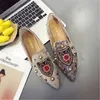 designer de moda Loafer sapatos Mulheres sapatos rasos deslizamento ocasional em uma única Pano Sapatos de bico fino Moda Espadrille Feminino Calçado presente para a menina
