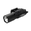 Tactical SF X300 Ultra LED Pistol Light X300U Torcia per fucile da caccia Luce bianca 400 lumen Uscita adatta Picatinny o Universal Rail