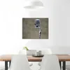 Banksy Graffiti Street Art Canvas Giclee Encadré HD Print Nude Man Hanging From Window Peinture à l'huile sur toile - Prêt à accrocher - Encadré