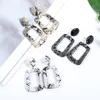 2019 boucles d'oreilles en cuir imprimé serpent blanc pour femmes offre spéciale bohème imprimé léopard goutte boucle d'oreille bijoux en gros