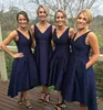 Mode Navy Blue 2019 Bruidsmeisjes Jurken Satijn Hoge Lage V-hals Simple Maid of Honour Jurk Bruiloft Gast Feestjurken Formele Prom Dress