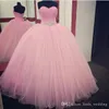 2019 Adorabile abito Quinceanera rosa baby Abito da principessa gonfio da ballo Dolce 16 anni Abito lungo da spettacolo per ragazze Prom Party Plus Size Realizzato su misura