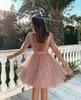 Nieuwe korte goedkope mini sexy lovertjes blush roze homecoming bling pailletten kanten backless feestjurk afstuderen jurken staartjurken es