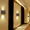 مصابيح الجدار الصمام الحديثة Sconce 12w لأعلى ولأسفل ضوء مثبت على الضوء لغرفة النوم غرفة المعيشة شرفة الفناء مرآب