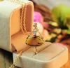 pendentif fille de ballet