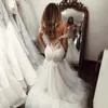 Custom Off Dentelle Dentelle Mermaid Robes De Mariée 2019 Appliques Cap Manteaux Tulle Sans retour Robes de mariée de mariage