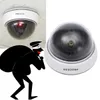 1500B Dummy Simulering Dome Camera Surveillance CCTV Säkerhet W Blinkar Röd LED-ljus