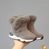 Scarpe da ginnastica per bambini moda stivali invernali caldi nuovissimi stivali comodi per bambini scarpe da bambina grandi scarpe da bambino scarponi da neve