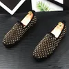 Nieuwe studded klinknagel Spike Rhinestoneleather voor Mannen Jurk Schoenen Avondfeest Trouwschoenen Dagelijkse Office Suit Prom Shoe Chaussures Hommes