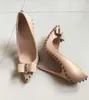 Hot Sale-Nude Mouton Motif Papillon Rivet Clouté Chaussures À Talons Hauts Femmes 12cm Talon Aiguille Bouts Pointus Chaussure Sexy Robe De Soirée Chaussures