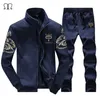 Winter Jacket Mens 2PC Jacka + Byxor Tracksuit Tjock Inner Fleece Hoodie Moletom M-4XL Casual Active Coat Male Zipper Outwear 4sets / Lot