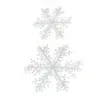 Juldekorationer 2021 3/6pcs White Snowflake träknappar Fit Sying och Scrapbook DIY Wedding Decoration Handmade Gift1