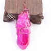 10st Fashion Rainbow Rose Red Titanium Coated Natural Raw Quartz Crystal Point Stone Pendant Wire Wrapped oregelbunden grov ädelsten