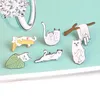 Çizgi film komik kedileri şube tasarım broş pimleri rozeti pin arka düğme korse erkek kadın çocuk mücevherleri4474644
