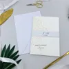Zarif Fildişi Trifold Lazer Kesim Düğün Davet Lazer Cebi Göbek Bantlı Ve RSVP Kart DIY Davetiye Kiti