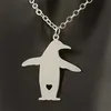 Collana con ciondolo pinguino dorato in acciaio inossidabile Collana con animali d'amore in argento per uomo e donna Gioielli per San Valentino regalo3696091