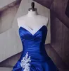 Wit en Royal Blue A Line Trouwjurk 2019 Kant Applicaties Taffeta Bridal Toga Kralen Custom Made Corset Back Gothic Bruid Draag