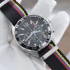 NOWOŚĆ MANS Sport Watch Montre de Luxe F1 Zegarwatches Montre Japan Quartz Ruch Chronograph Black Face Orologi Da Uomo di Lusso