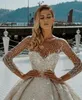 2020 Gorgeous Ball Gown Wedding Dresses Jewel Neck Lace Sequins Beaded Arabic Bridal Gowns Långärmad Vintage Plus Storlek Robes de Soiree