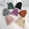 Nowa Zima Pluszowa Linia Czapka Kapelusze Cukierki Knitting Crochet Utrzymuj Ciepłe Kobiety Skullies Czapki Pluszowa Aksamitna Czapka Mohair Wełna kapelusz dla dorosłych