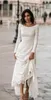 Vintage designerskie suknie ślubne suknie długie rękawy otwarte z tyłu koronkowy pociąg stanik na strój panny młodej sukienki ślubne 3942586