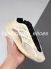 2020 Novo 700 V3 Azael Alvah Kanye West Sapatos Mens tênis para homens 700S Shoes Sports Tripler Moda Sneakers Trainers tamanho 11