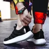 Discount selling Fashion Running shoes for men women Black Grey sports trainers runners sneakers Homemade brand Made in China size 39-44