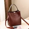 Ms. borsa modello coccodrillo 2019 nuova tendenza della moda in autunno e in inverno borsa a secchiello piccola borsa a tracolla messenger pu