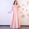 Rosa satin lång brudtärna klänning med spets 2020 golvlängd bröllopsfest klänningar spets upp brudtärna klänningar