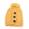 Мода Женщины Теплый Вязаный Hat Мода зима Кнопка защиты слуха Twisted Beanie Cap Открытый Soft лыжную шапочку товары для вечеринок 7styles RRA2098