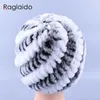 Echte Rex Rabbit Fur Hat Snow Cap Winterhoeden voor vrouwen Girls Real Knitting Skullies Beanies Natural Fluffy Hat LQ11169 S18120302