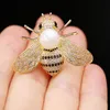 2019 new high-grade inlaid zircon bee pearl brooch pin personality animal fashion coat clothing female accessories jewelry hot brooch